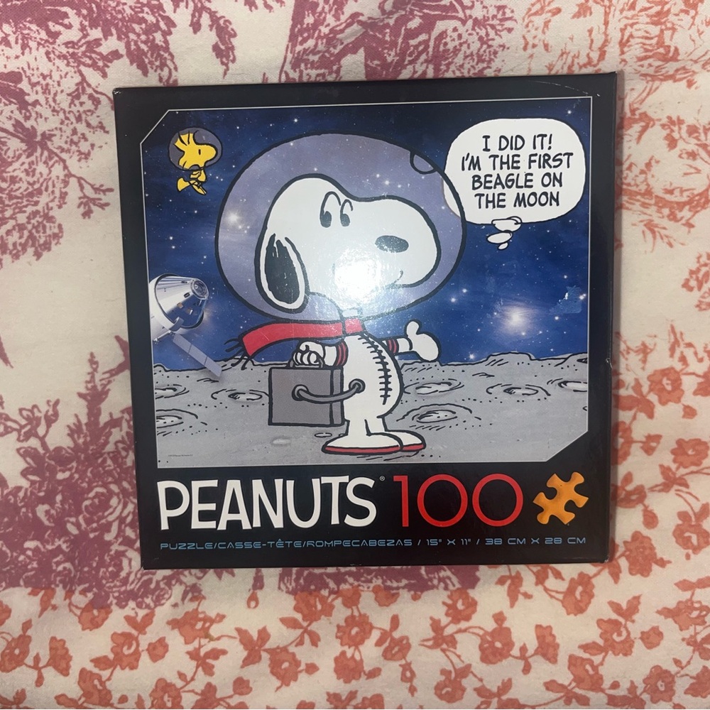 Peanuts Snoopy Mars Space 100 Piece Puzzle NEW NWT NIB